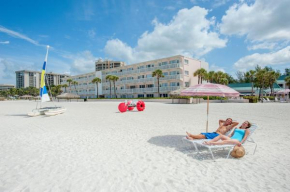 Гостиница Sandcastle Resort at Lido Beach  Сарасота